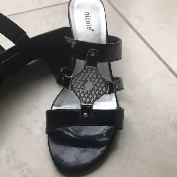 Olympia - Picture 3 of 3